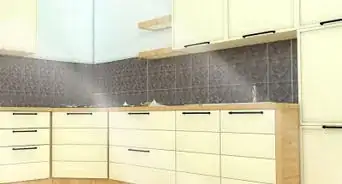 Installare un Pannello Antispruzzo in Cucina