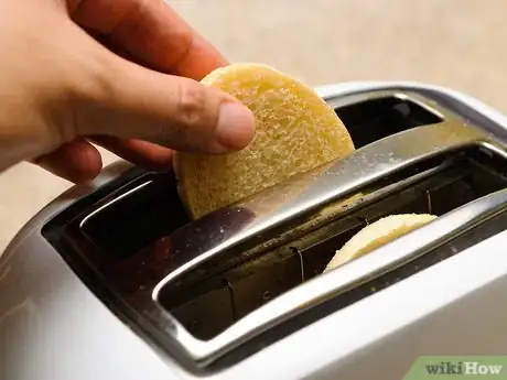 Immagine titolata Toast Buns Step 18