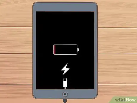 Immagine titolata Charge an iPad Without a Charging Block Step 7
