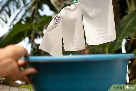 Immagine titolata Make Sky Lanterns Step 13