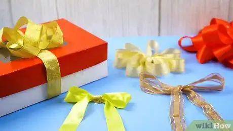 Immagine titolata Make a Bow Out of a Ribbon Step 24