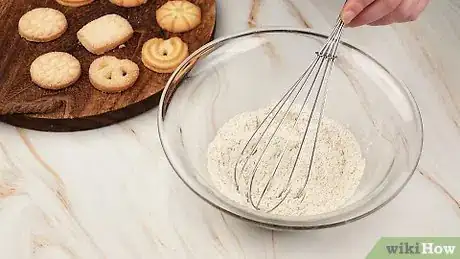 Immagine titolata Sift Flour Without a Sifter Step 6