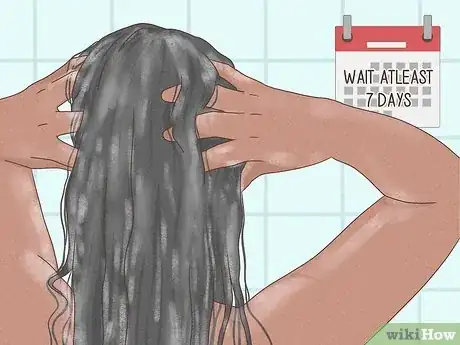 Immagine titolata How Often Should Black Hair Be Washed Step 2