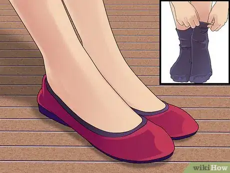 Immagine titolata Stretch Tight Ballet Flats Step 11