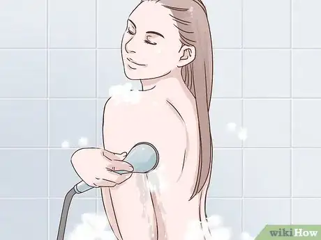 Immagine titolata Use a Bath Bomb Step 9