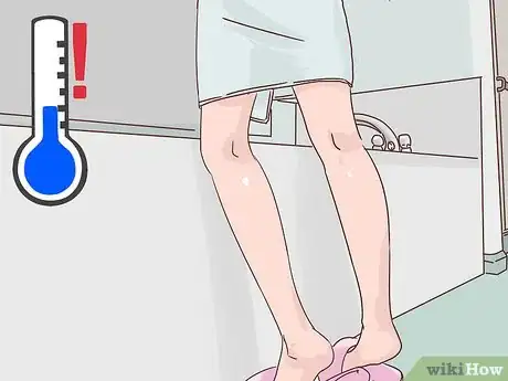 Immagine titolata Use a Bath Bomb Step 8