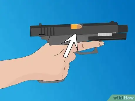 Immagine titolata Reload a Pistol and Clear Malfunctions Step 18