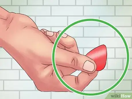 Immagine titolata Tune Your Guitar to Nashville Tuning Step 10