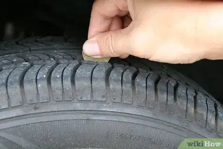 Immagine titolata Check Your Car Before a Road Trip Step 4