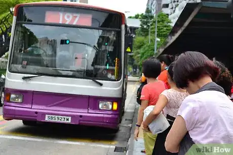 Immagine titolata Ride a Public Transportation Bus Step 9