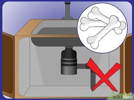 Immagine titolata Maintain a Garbage Disposal Step 1