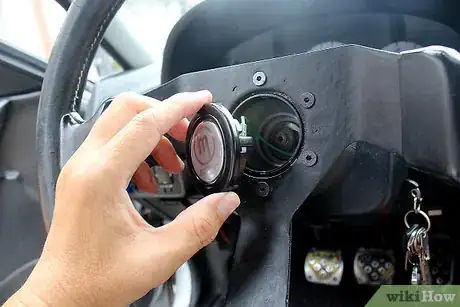 Immagine titolata Replace an Ignition Switch Step 10