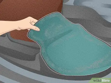 Immagine titolata Clean Car Floor Mats Step 1