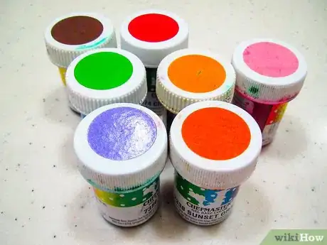 Immagine titolata Add Color to Gum Paste Step 1