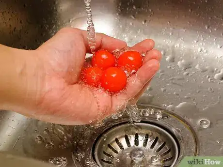 Immagine titolata Pit a Cherry Step 2