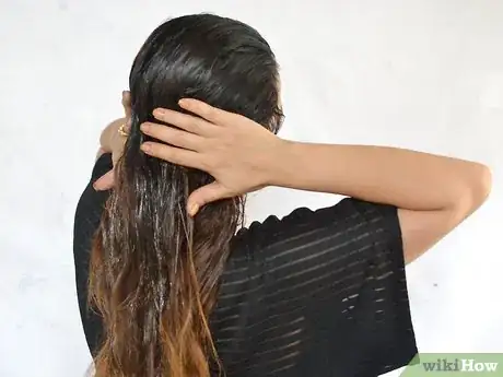 Immagine titolata Make a Homemade (Natural) Protein Hair Mask Step 8