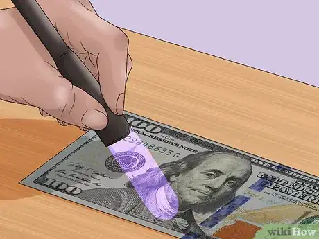 Immagine titolata Check if a 100 Dollar Bill Is Real Step 8