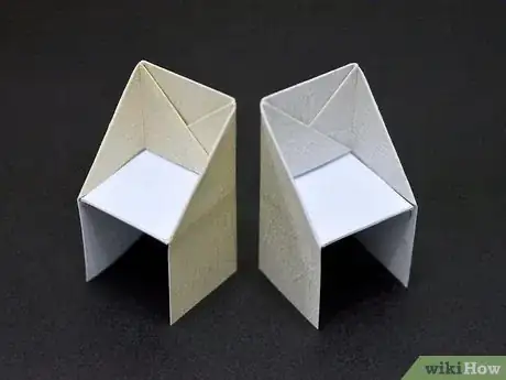 Immagine titolata Make an Origami Chair Step 13