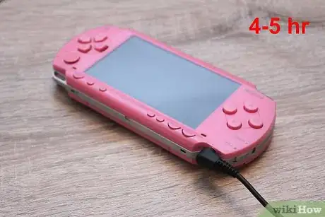 Immagine titolata Charge Your PSP Step 4