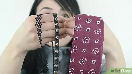 Immagine titolata Wear a Headband Step 1