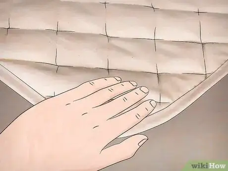 Immagine titolata Buy a Safe Portable Crib Step 12