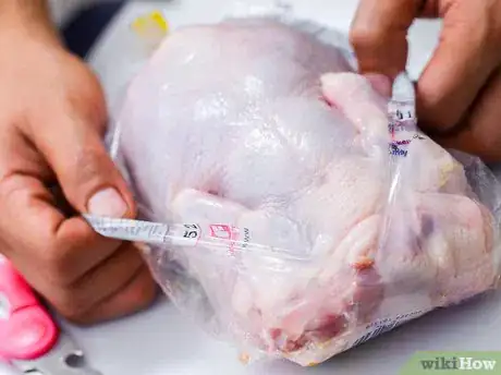 Immagine titolata Debone Poultry (Turkey or Chicken) Step 3