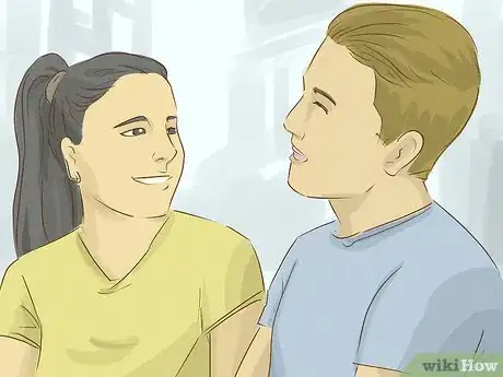 Immagine titolata Read Men's Body Language for Flirting Step 3