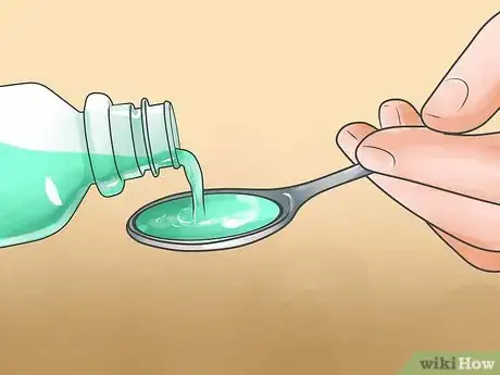 Immagine titolata Use Mouthwash Properly Step 4