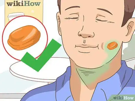 Immagine titolata Treat a Sore Throat After Throwing Up Step 6