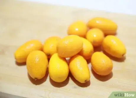 Immagine titolata Eat a Kumquat Final