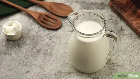 Immagine titolata Thicken Milk Step 1