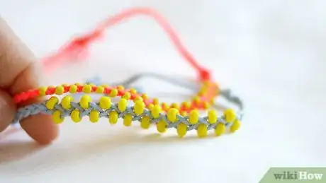 Immagine titolata Make Braided Bracelets Step 14