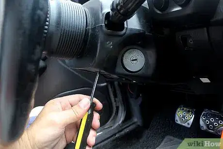 Immagine titolata Replace an Ignition Switch Step 24