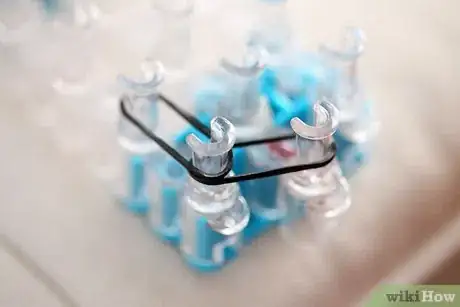 Immagine titolata Make a Rainbow Loom Bracelet Step 13Bullet1