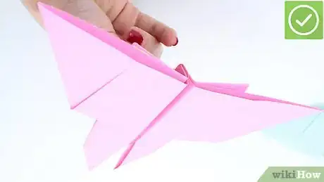 Immagine titolata Make a Butterfly Origami Step 26
