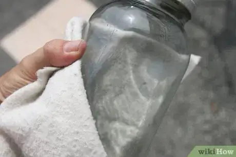 Immagine titolata Spray Paint Step 10