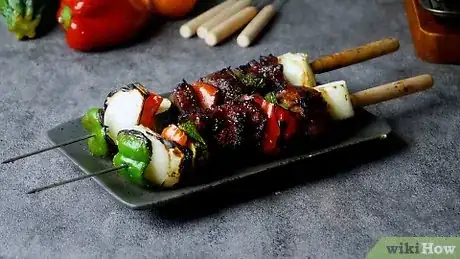 Immagine titolata Cook Kabobs Step 15