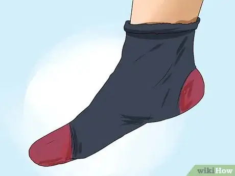 Immagine titolata Care for a Burst Blister Step 14