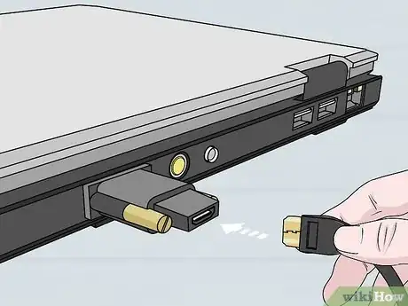 Immagine titolata Connect HDMI to TV Step 10