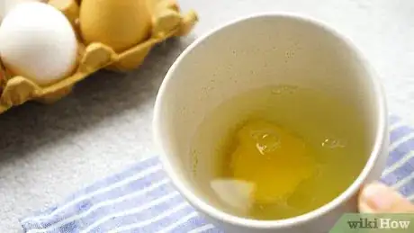 Immagine titolata Poach an Egg Using a Microwave Step 4