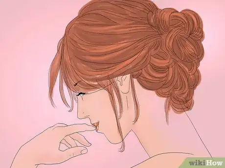 Immagine titolata Perform a Striptease Step 4