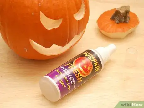 Immagine titolata Keep Halloween Pumpkins from Molding Step 8