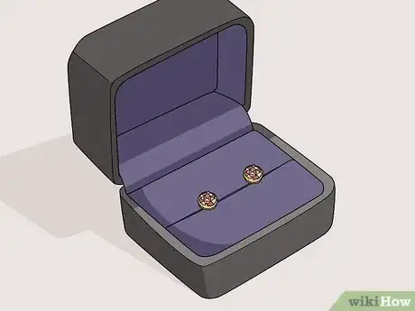 Immagine titolata Clean Diamond Earrings Step 11