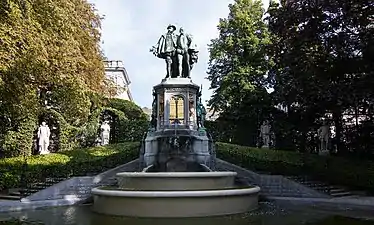 Fontana dei conti di Egmont e Horne